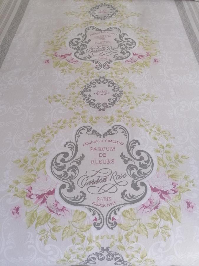 Chambre D'Hotes Esprit De Famille Landreville Exterior photo